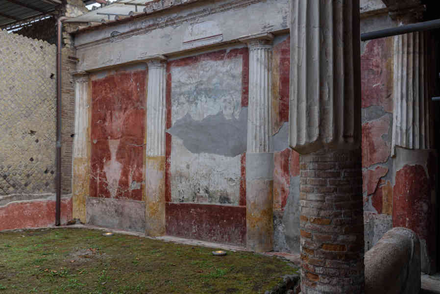 327 - Italia - Torre Annunziata - Villa Oplontis o Villa Poppea - Tablinum.jpg